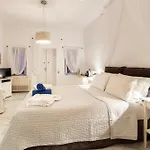 Armeni Village 3* Oia (Santorini)