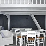 Armeni Village Hotel Oia (Santorini)