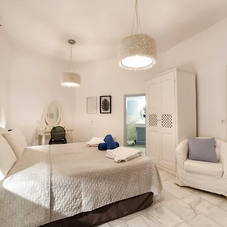 Armeni Village 3* Oia (Santorini)