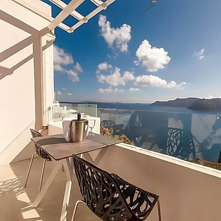 Armeni Village Oia (Santorini)