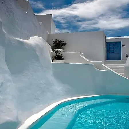 Armeni Village 3* Oia (Santorini)