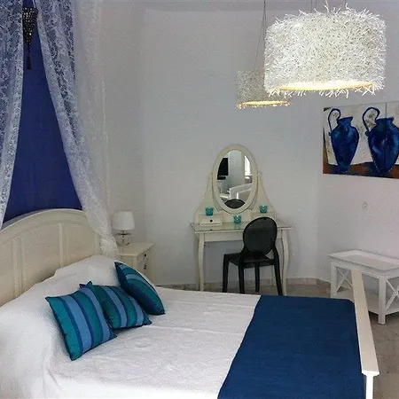 Armeni Village Hotel Oia (Santorini)