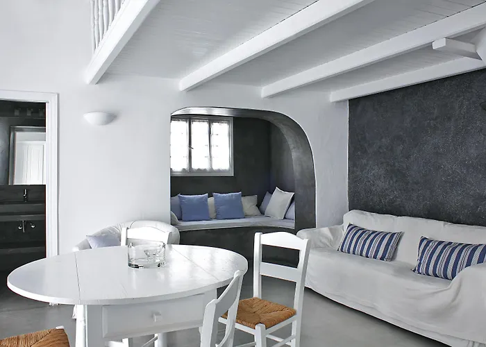 فندق قرية أرميني أويا