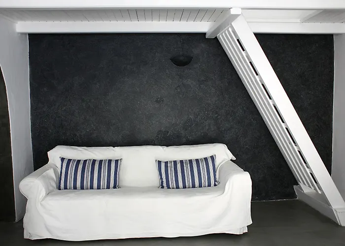 فندق قرية أرميني أويا