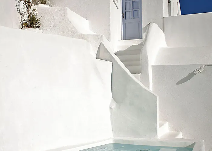 قرية أرميني فندق